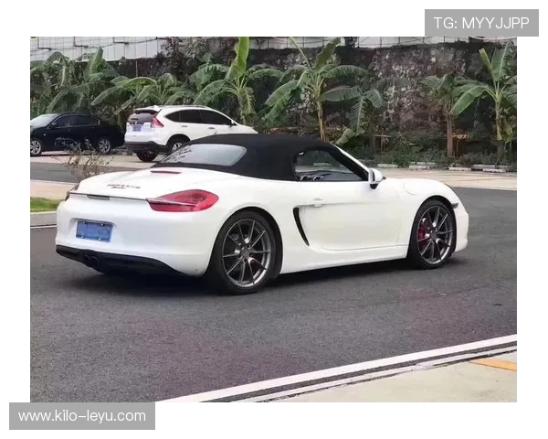 卢玉菲训练完顺手买了辆保时捷，说当零花钱