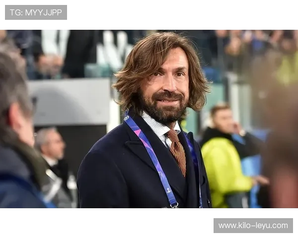 托蒂与皮尔洛在中场组织下驱动体系分化趋势